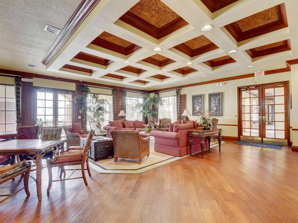 140 Yacht Club Way 109, Hypoluxo FL 33462
