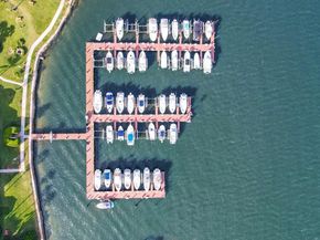 140 Yacht Club Way 109, Hypoluxo FL 33462