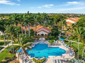 140 Yacht Club Way 109, Hypoluxo FL 33462