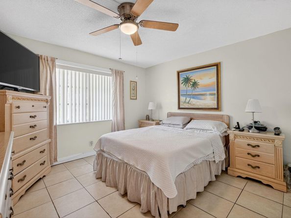 3051 NW 1st Drive, Pompano Beach FL 33064