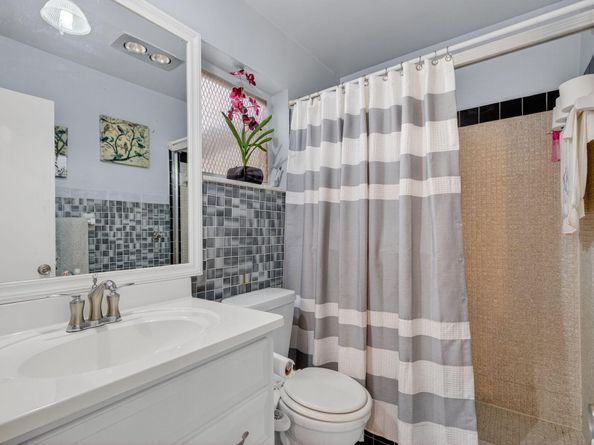 3051 NW 1st Drive, Pompano Beach FL 33064