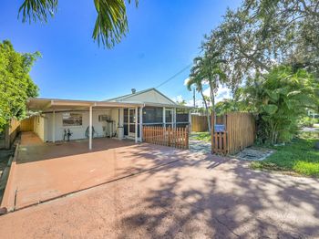 110 E Lake Worth Avenue