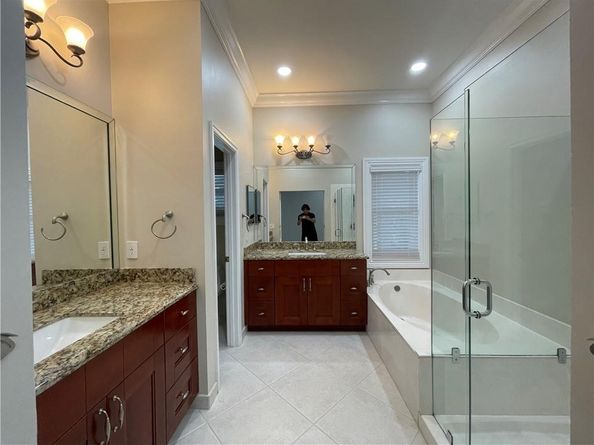 Undisclosed Address #FX-10519664, Weston FL 33331