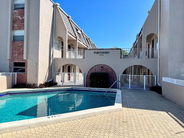 1100 SE 4th Ave 9, Deerfield Beach FL 33441
