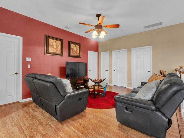 112 Ibisca Terrace, Royal Palm Beach FL 33411