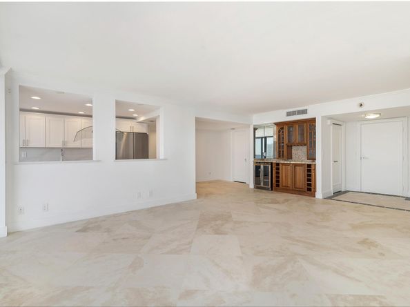 3590 S Ocean Boulevard 908, South Palm Beach FL 33480