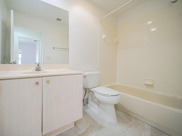 7261 Nautica Way, Lake Worth FL 33467
