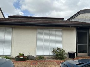 5713 Lime Hill Rd, Lauderhill FL 33319
