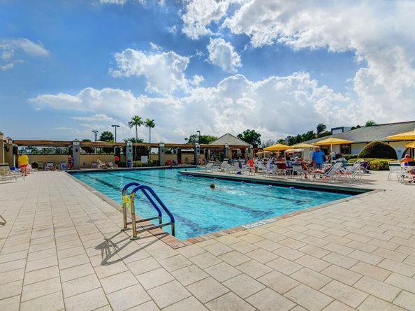 2403 Antigua Cir B2, Coconut Creek FL 33066