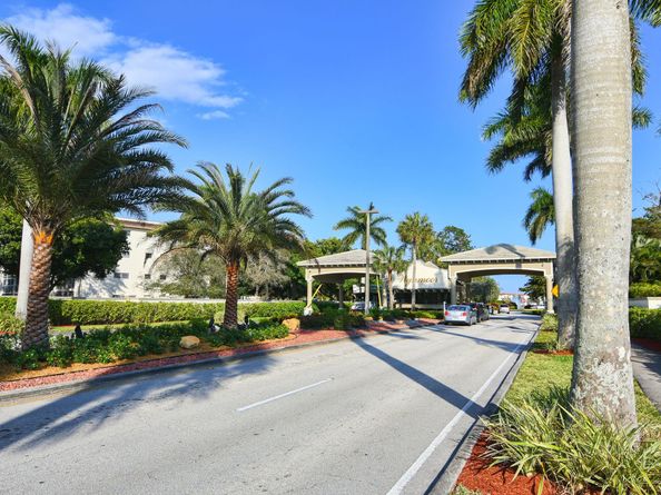 2403 Antigua Cir B2, Coconut Creek FL 33066