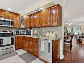 2403 Antigua Cir B2, Coconut Creek FL 33066