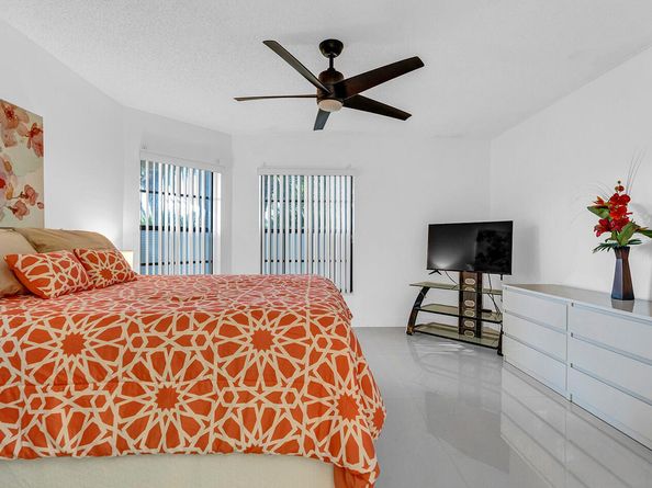 6859 Bitterbush Place, Boynton Beach FL 33472