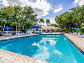 4112 W Palm Aire Dr 121B, Pompano Beach FL 33069