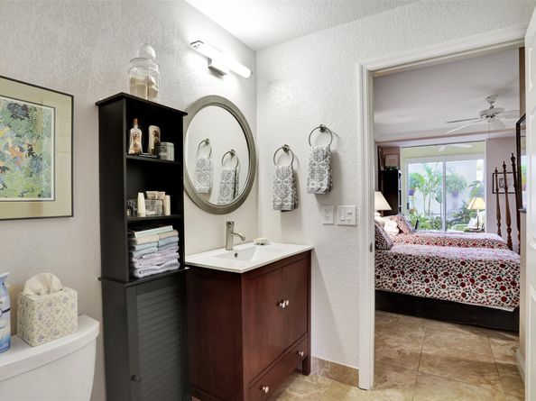 4112 W Palm Aire Dr 121B, Pompano Beach FL 33069