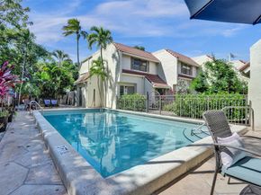 1415 S Miami Rd B, Fort Lauderdale FL 33316