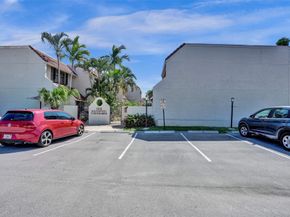 1415 S Miami Rd B, Fort Lauderdale FL 33316