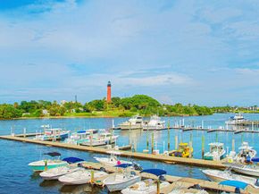601 Seafarer Circle 504, Jupiter FL 33477