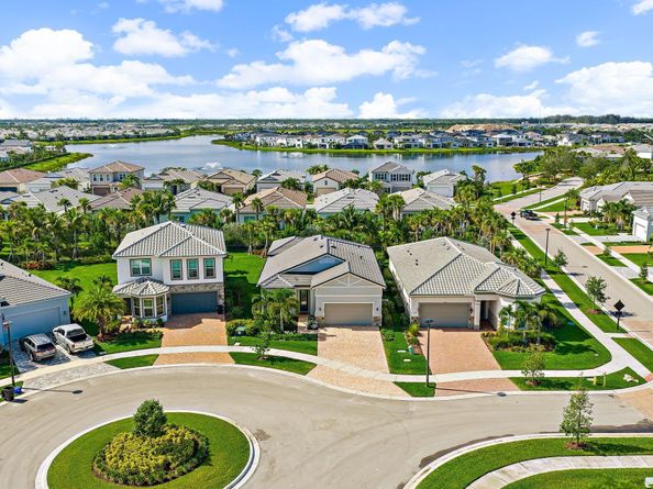12408 Banner Court, Palm Beach Gardens FL 33412
