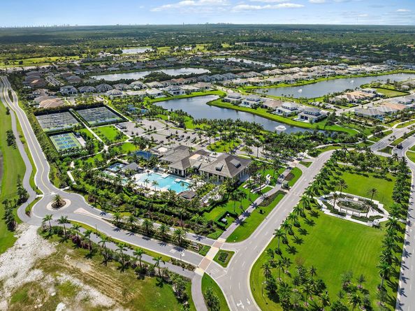 12408 Banner Court, Palm Beach Gardens FL 33412