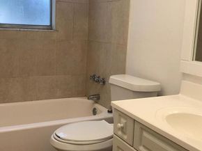 1800 SW 81st Ave 1304, North Lauderdale FL 33068