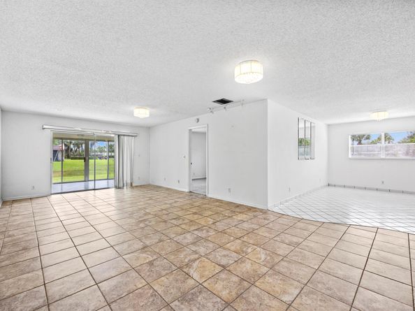 101 Lake Susan Drive, West Palm Beach FL 33411