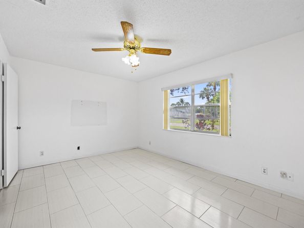 101 Lake Susan Drive, West Palm Beach FL 33411