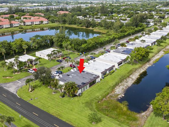 101 Lake Susan Drive, West Palm Beach FL 33411