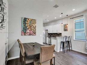 4046 Long Leaf Lane, Hollywood FL 33021