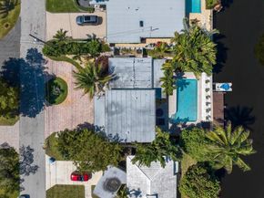 1771 NE 35th Street, Oakland Park FL 33334