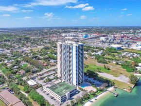 5600 N Flagler Drive 304, West Palm Beach FL 33407