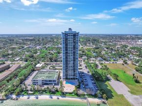 5600 N Flagler Drive 304, West Palm Beach FL 33407