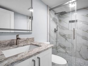 5600 N Flagler Drive 304, West Palm Beach FL 33407