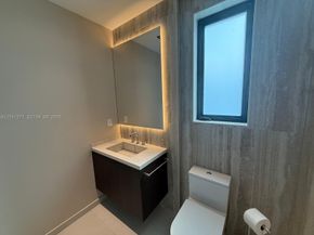 125 SW 29th Road, Miami FL 33129