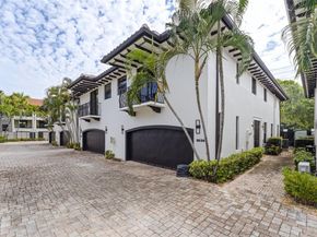 3036 Mcdonald Street, Miami FL 33133