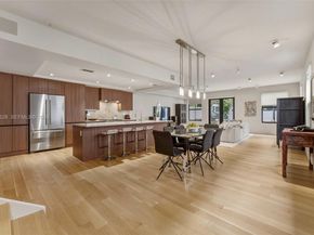 3036 Mcdonald Street, Miami FL 33133
