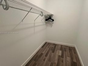 1560 NE 151st Street 102, Miami FL 33162