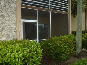 120 Sparrow Drive 115, Royal Palm Beach FL 33411