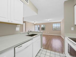 2861 N Oakland Forest Drive 202, Oakland Park FL 33309