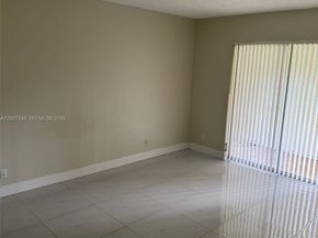 9863 Three Lakes Circle, Boca Raton FL 33428
