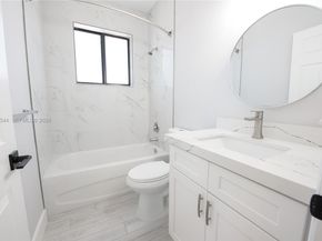 972 NE 36th Avenue, Homestead FL 33033