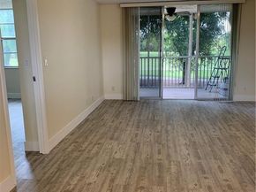 250 Jacaranda Drive 203, Plantation FL 33324