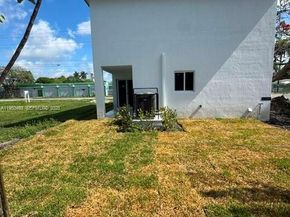 310 NW 6 Street, Homestead FL 33030
