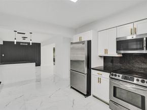 5840 SW 14th Street, Plantation FL 33317
