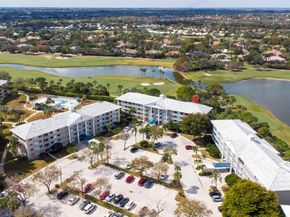 3515 Village Boulevard 206, West Palm Beach FL 33409