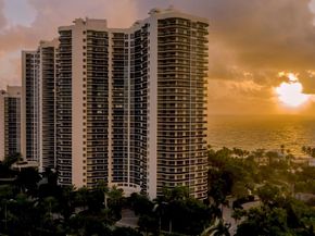 3100 N Ocean Blvd 1910, Fort Lauderdale FL 33308