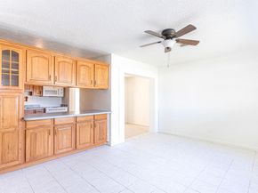 5624 S 37th Court, Greenacres FL 33463