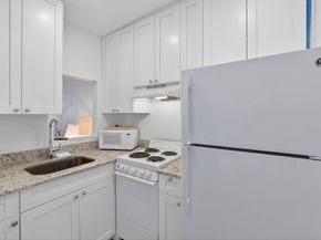 4228 N Ocean Dr 9, Lauderdale By The Sea FL 33308