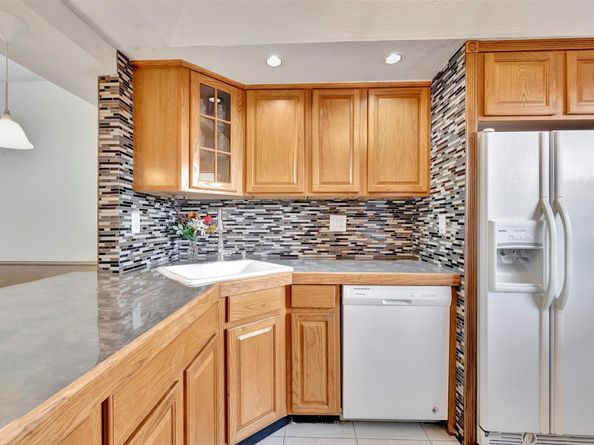 8380 Sands Point Blvd J306, Tamarac FL 33321