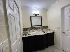 16240 Laurel Drive 101, Weston FL 33326