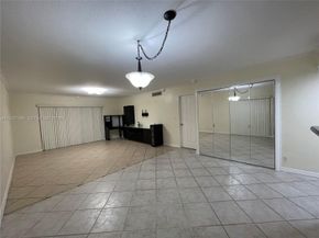 16240 Laurel Drive 101, Weston FL 33326